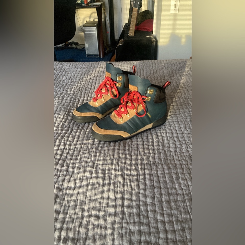 Adidas Jake Boot 2.0 Blauvelt- excellent condition